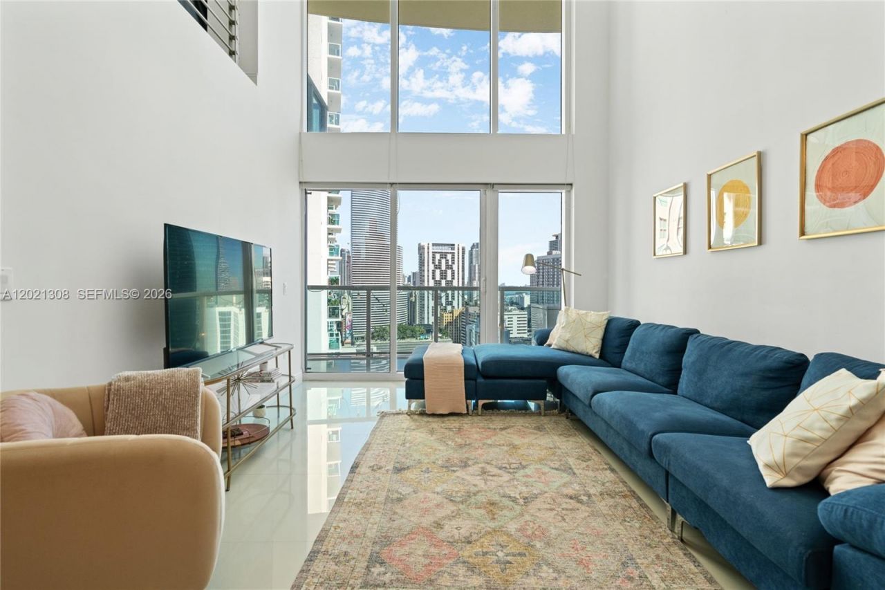 41 SE 5th St, Unit 1609, Miami, FL 33131 Photo