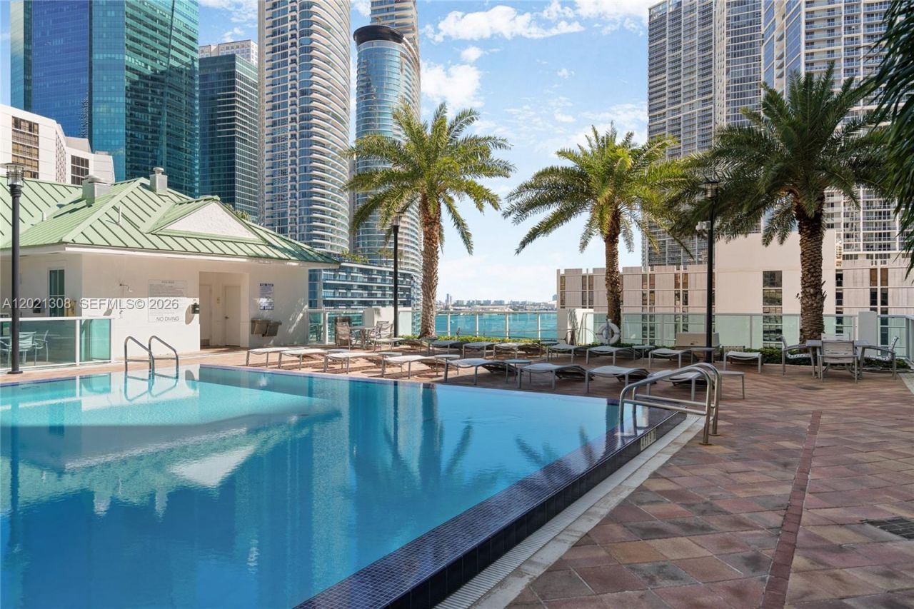 41 SE 5th St, Unit 1609, Miami, FL 33131 Photo