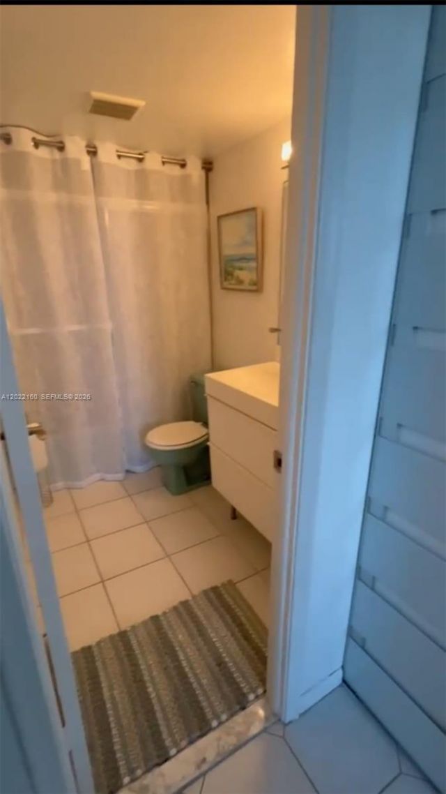 211 S Ocean Dr , Unit 204, Hollywood, FL 33019 Photo