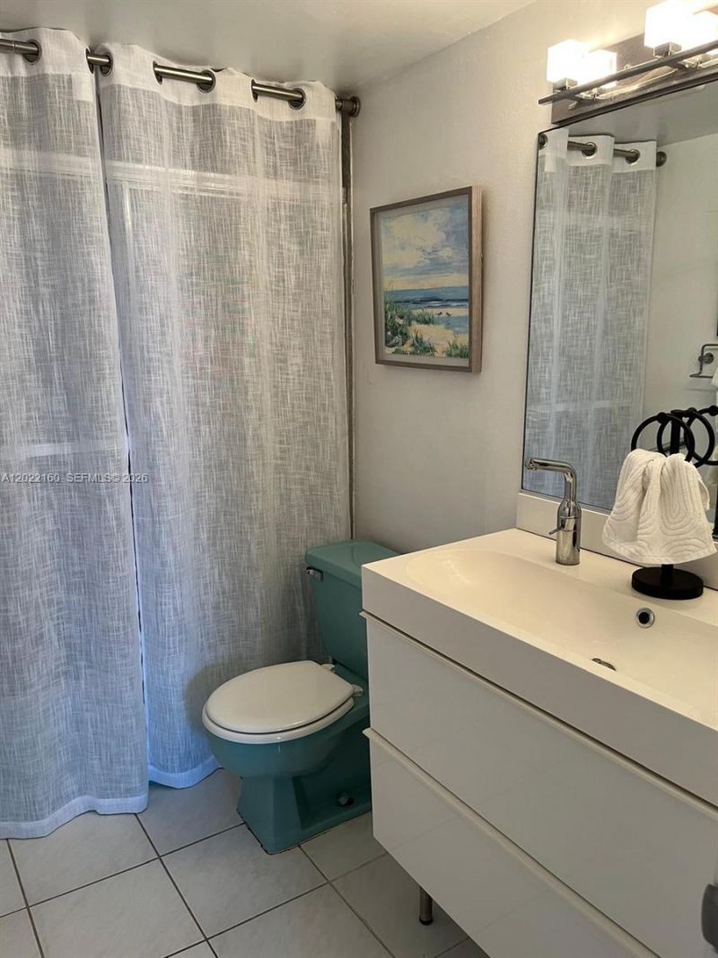 211 S Ocean Dr , Unit 204, Hollywood, FL 33019 Photo