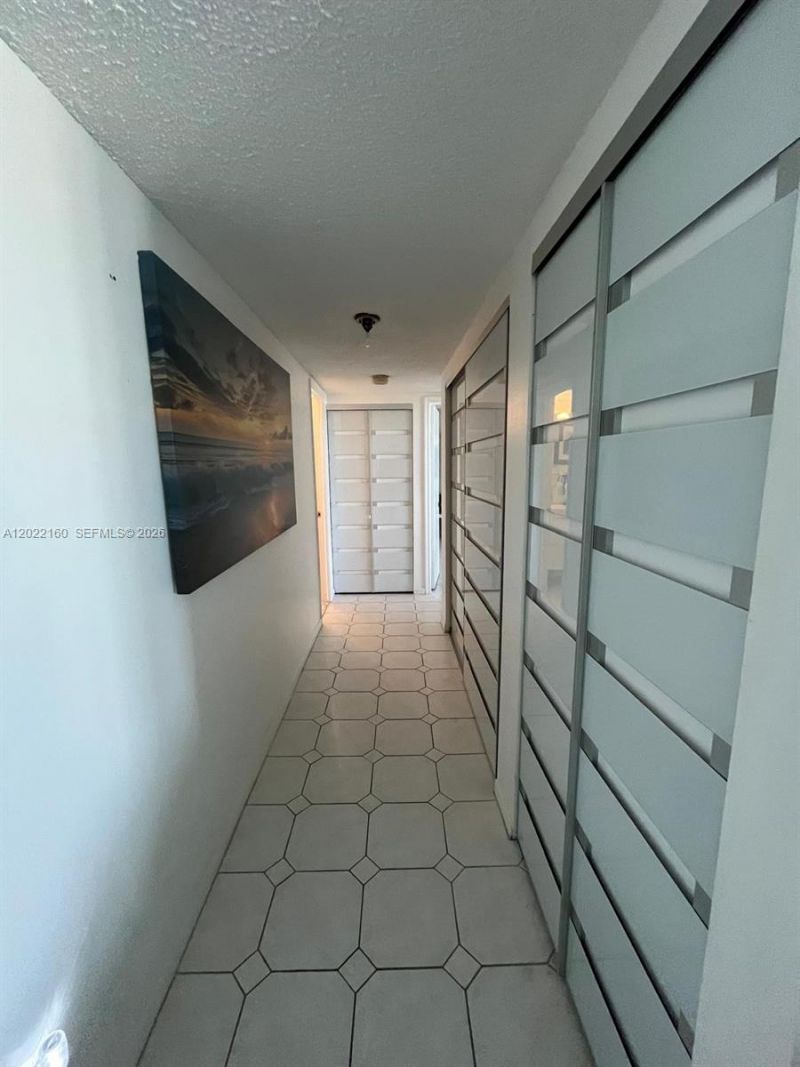 211 S Ocean Dr , Unit 204, Hollywood, FL 33019 Photo