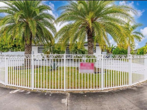 11500 SW 185th Ter , Miami, FL 33157