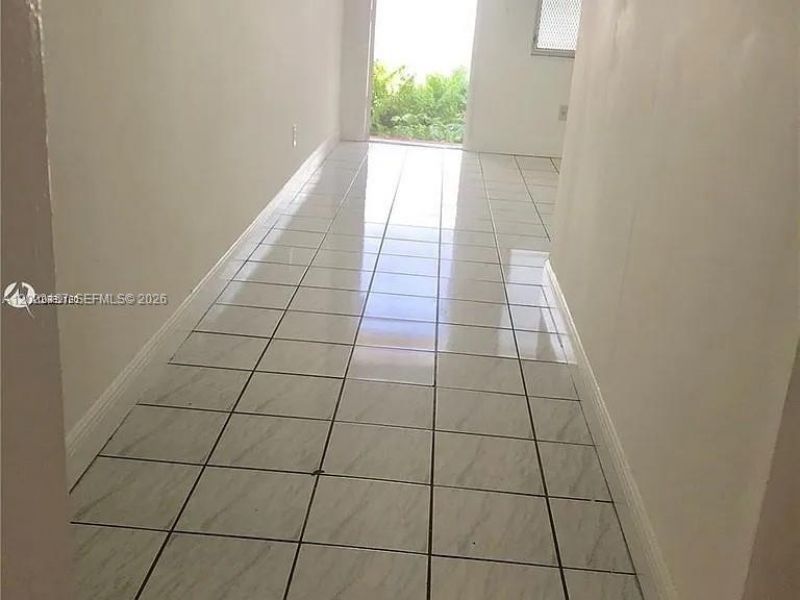 7720 Harding Ave, Unit 6, Miami Beach, FL 33141 Photo