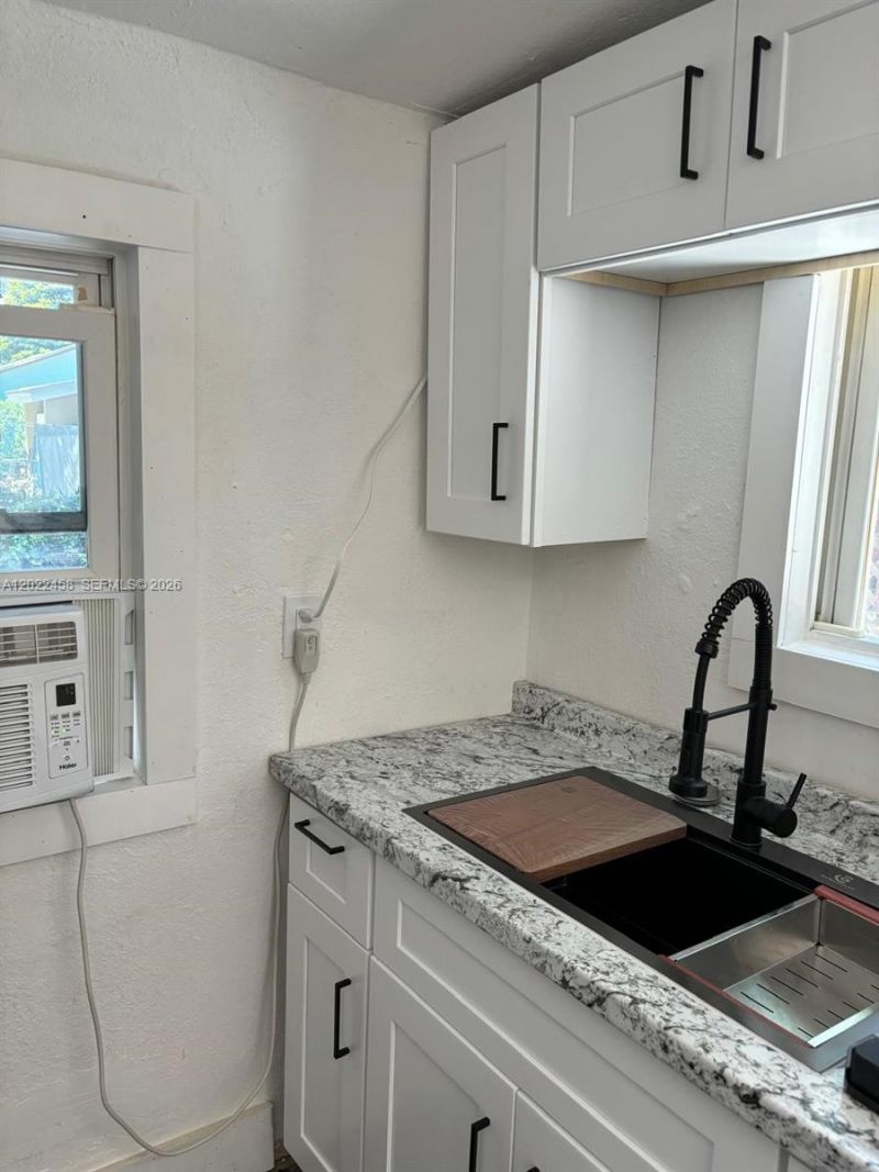 5911 NW 5th Ct , Unit 5911, Miami, FL 33127 Photo