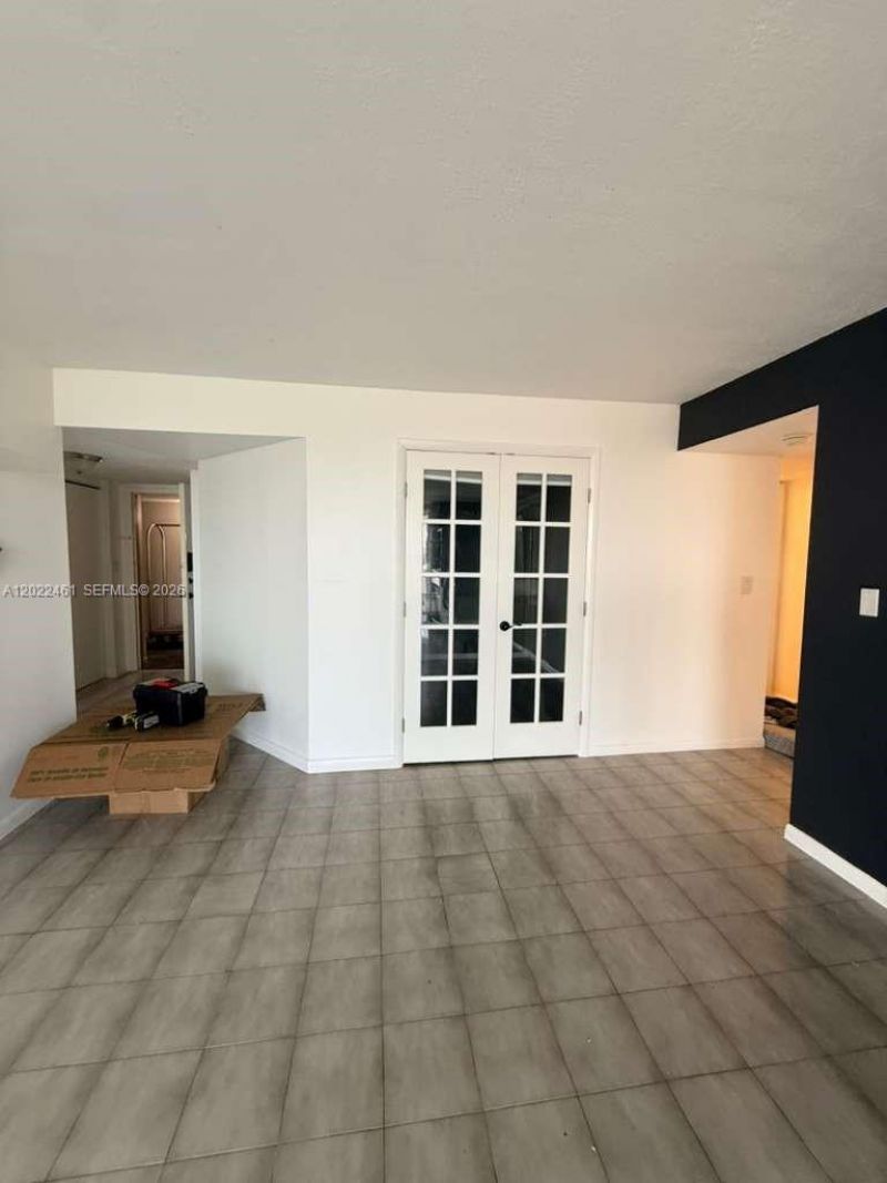 900 NE 195th St , Unit 618, Miami, FL 33179 Photo