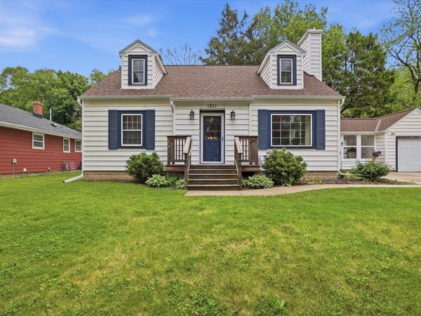 1311 Garfield Ave, Waukesha, WI 53186