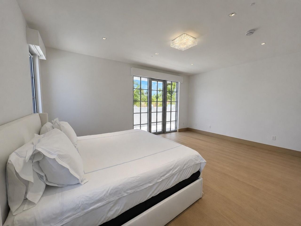 247 Worth Avenue, Unit Penthouse, Palm Beach, FL 33480 Photo