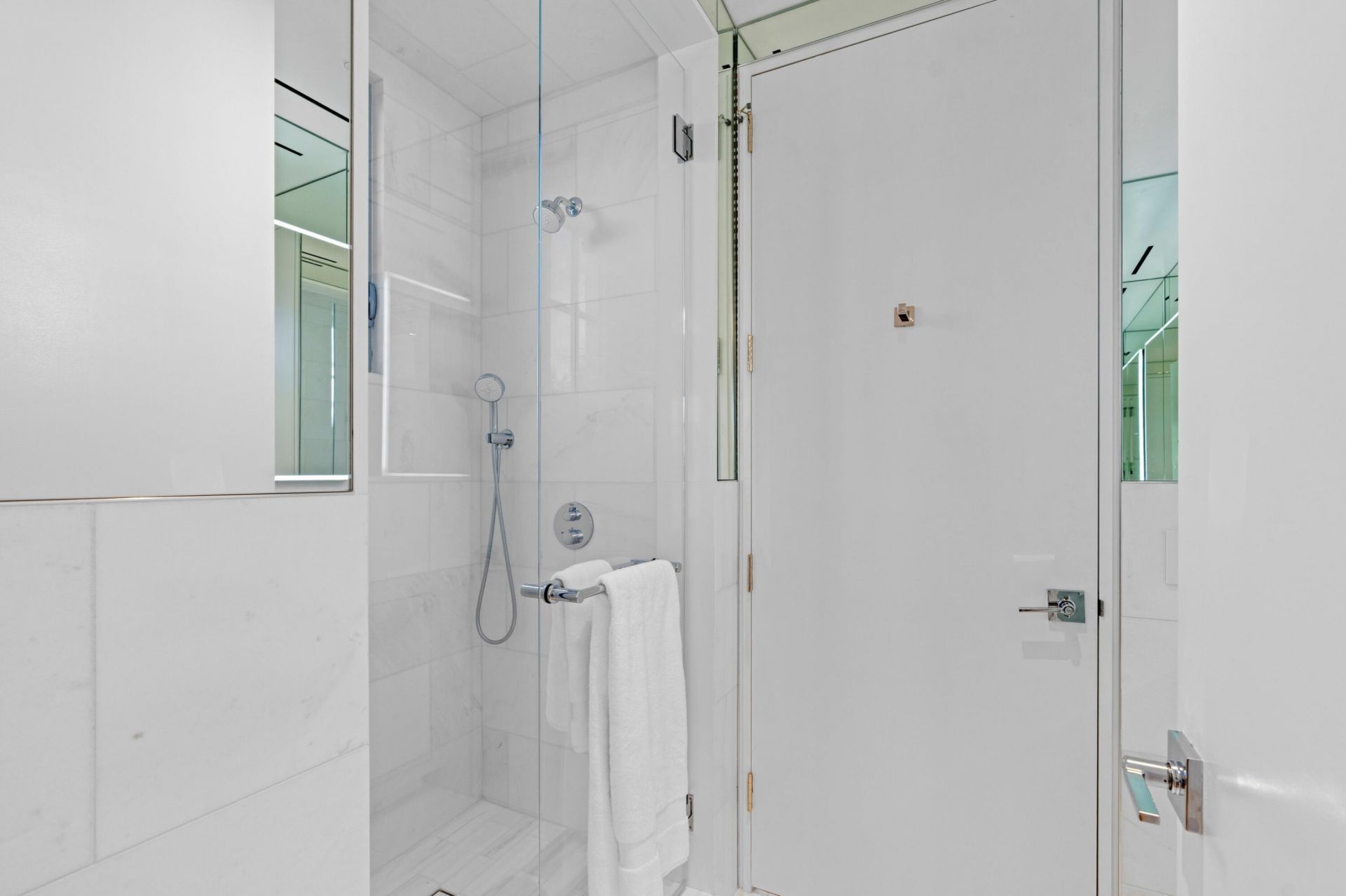 247 Worth Avenue, Unit Penthouse, Palm Beach, FL 33480 Photo