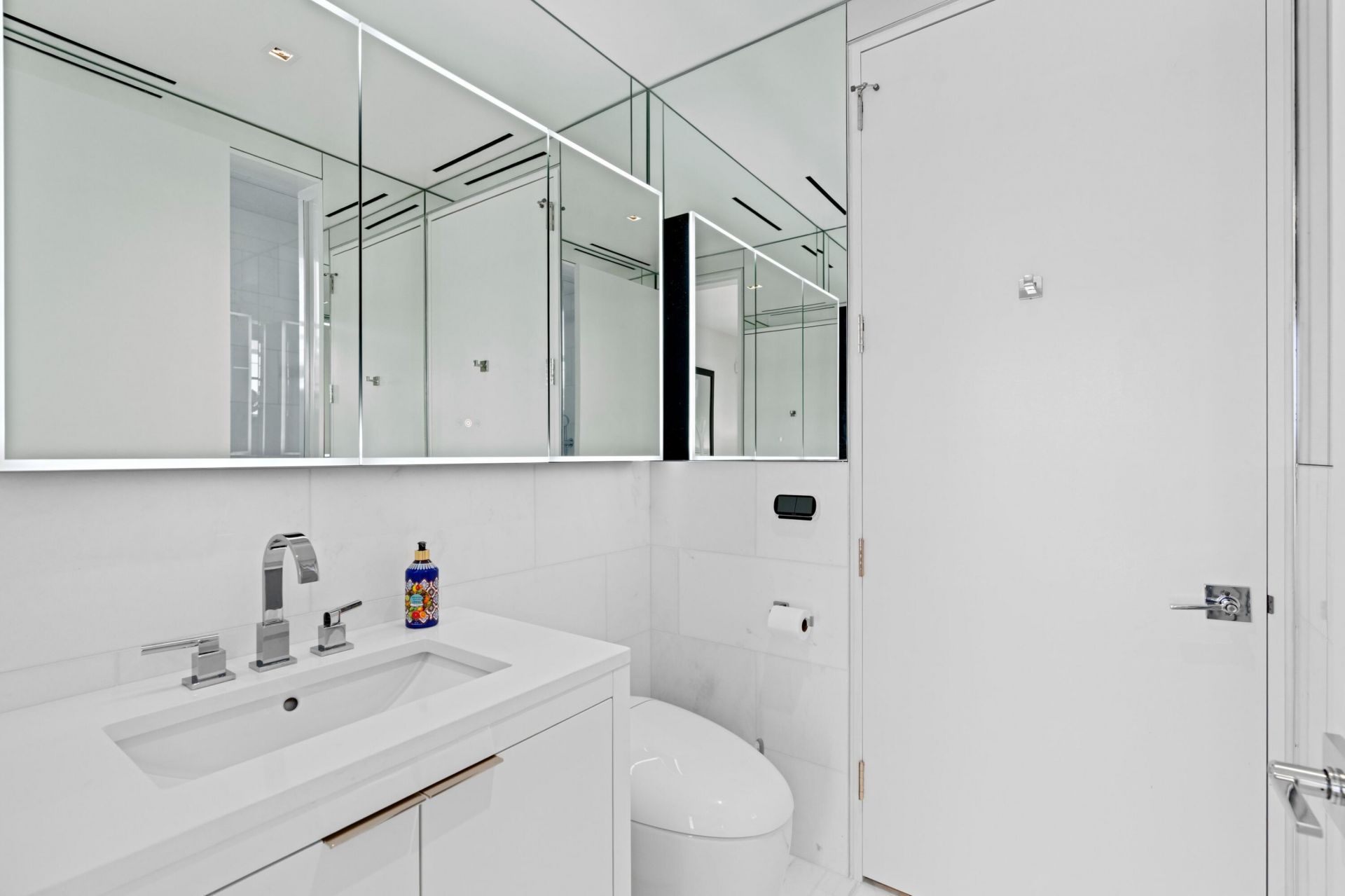 247 Worth Avenue, Unit Penthouse, Palm Beach, FL 33480 Photo