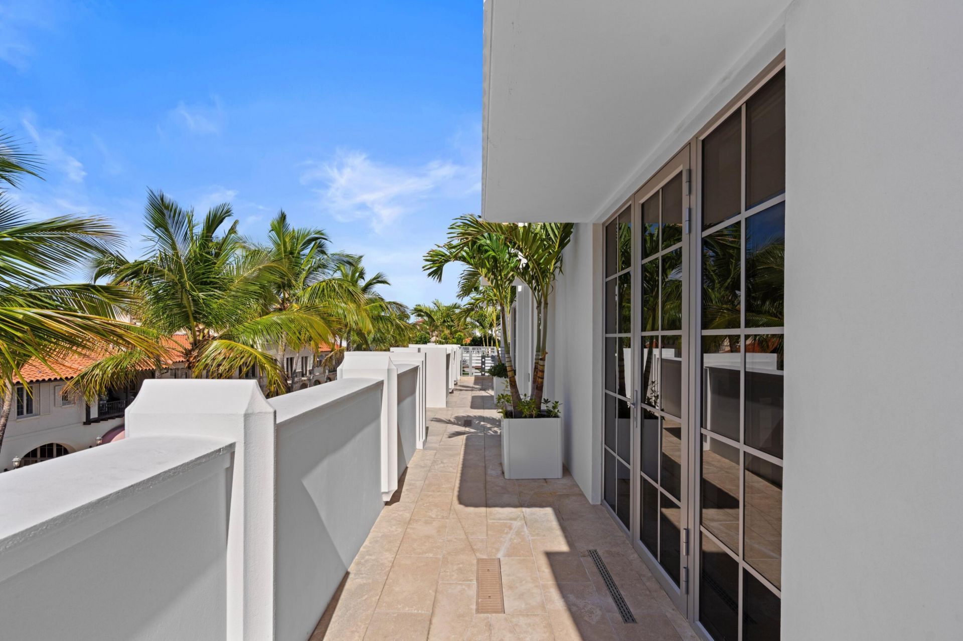 247 Worth Avenue, Unit Penthouse, Palm Beach, FL 33480 Photo