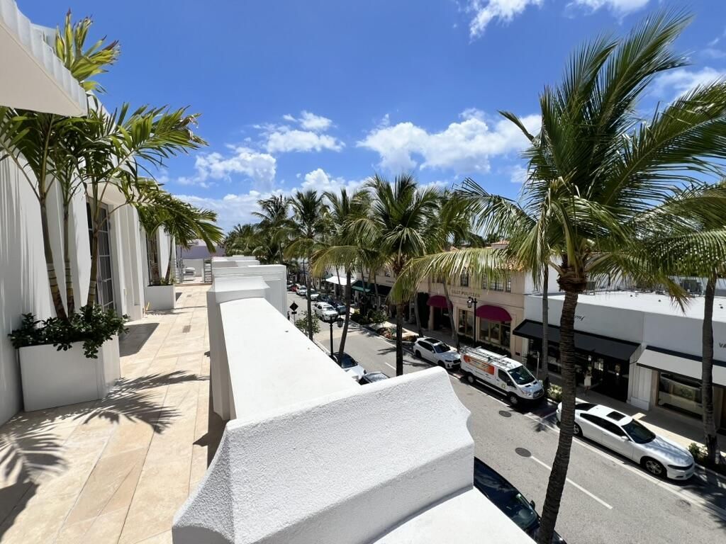 247 Worth Avenue, Unit Penthouse, Palm Beach, FL 33480 Photo