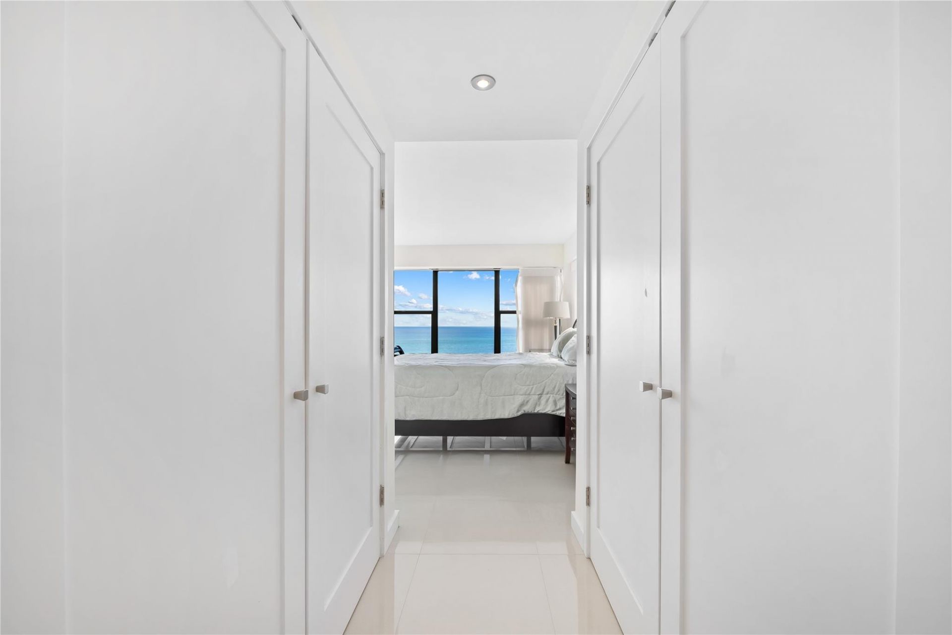 3800 Galt Ocean Drive, Unit 1410, Fort Lauderdale, FL 33308 Photo