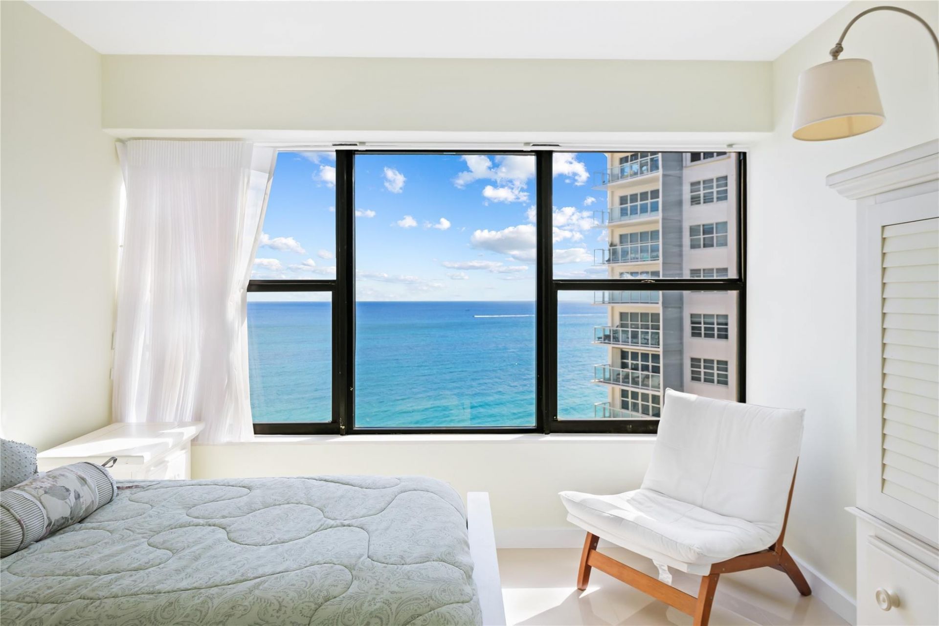 3800 Galt Ocean Drive, Unit 1410, Fort Lauderdale, FL 33308 Photo