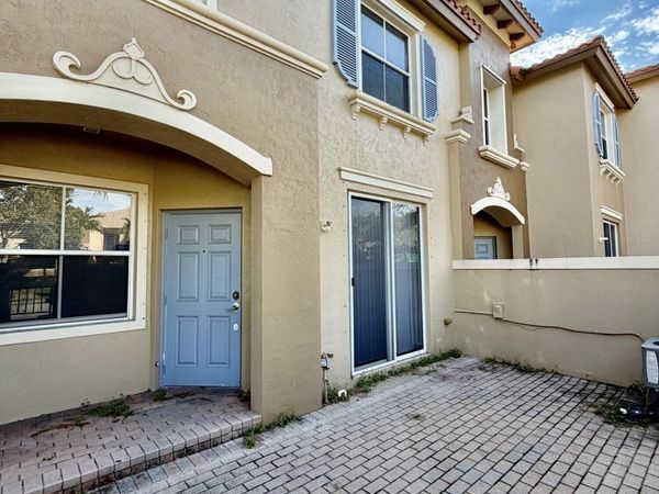 6550 Morgan Hill Trail, Unit 1904, West Palm Beach, FL 33411