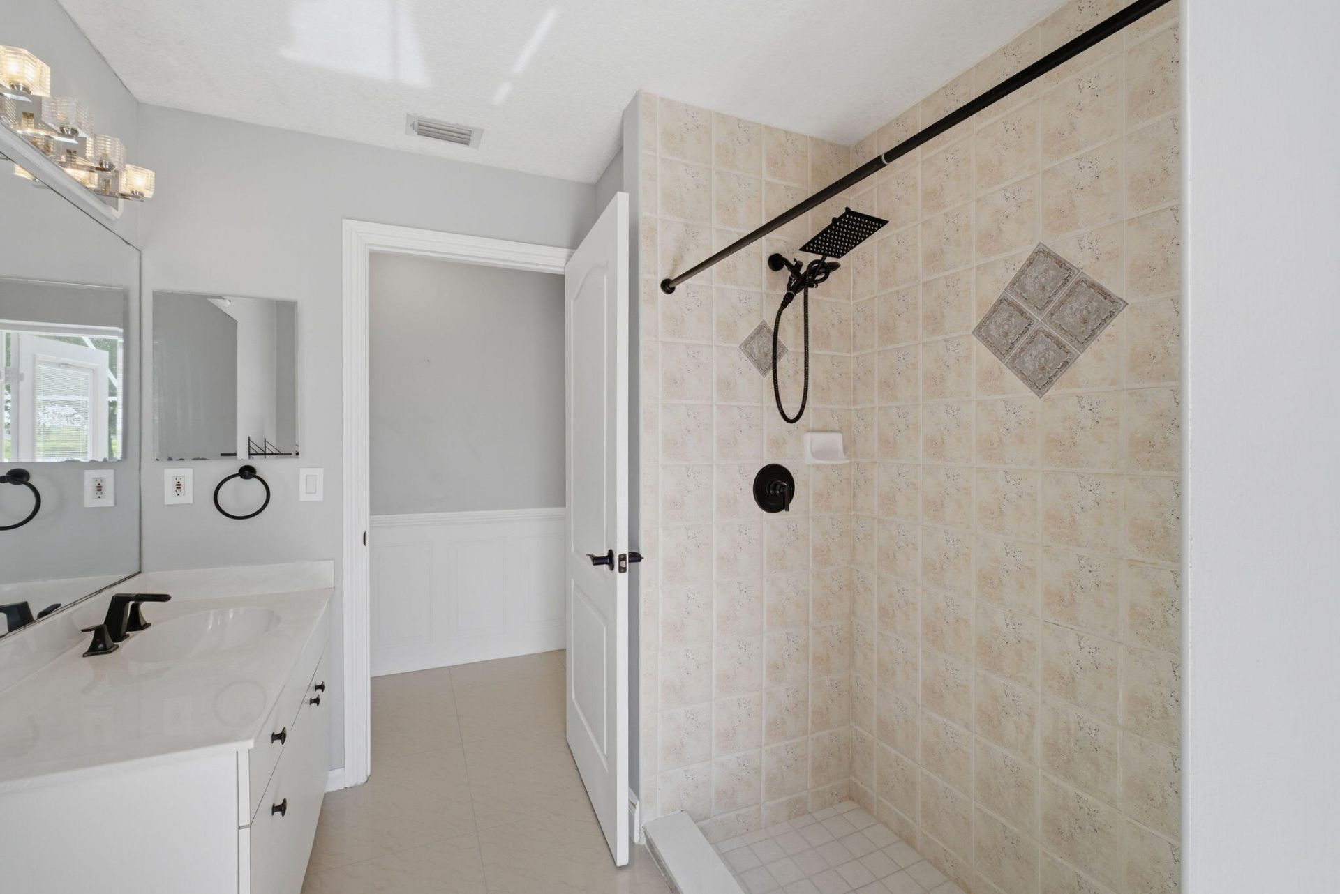 474 SW Carter Avenue, Port Saint Lucie, FL 34983 Photo