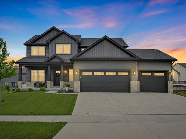 512 Wheatley Drive , Mahomet, IL 61853