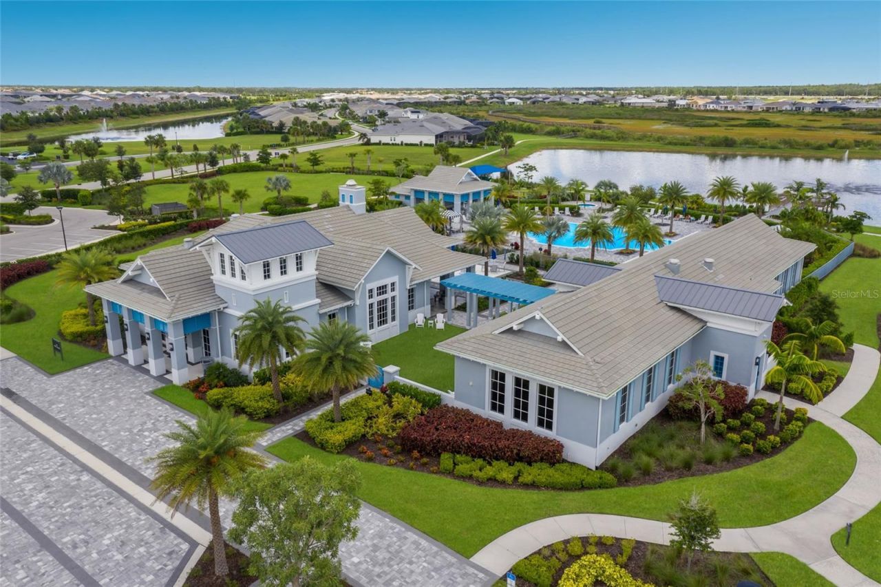 8310 Redonda Loop, Lakewood Ranch, FL 34202 Photo