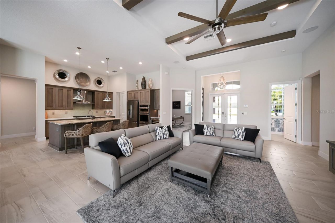 8310 Redonda Loop, Lakewood Ranch, FL 34202 Photo