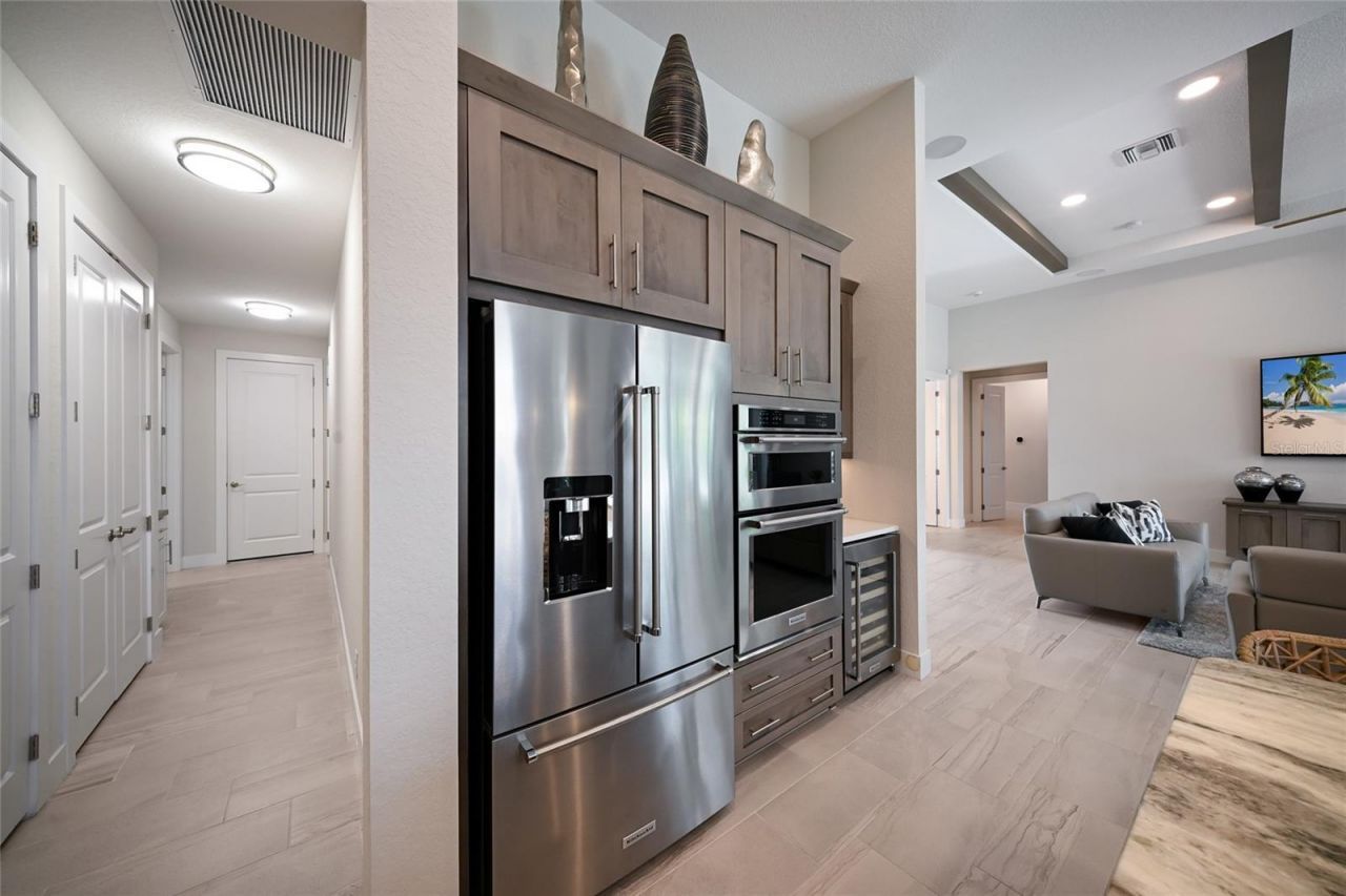 8310 Redonda Loop, Lakewood Ranch, FL 34202 Photo