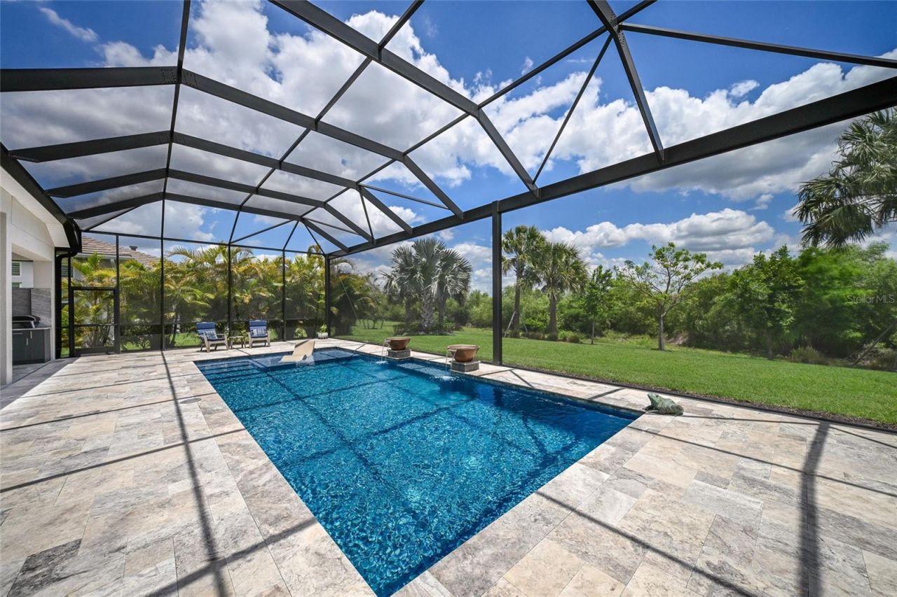 8310 Redonda Loop, Lakewood Ranch, FL 34202 Photo