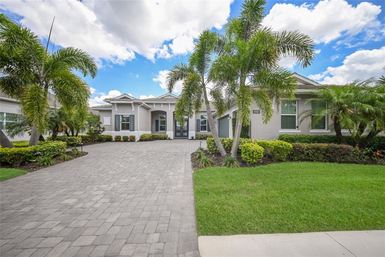 8310 Redonda Loop, Lakewood Ranch, FL 34202 Photo