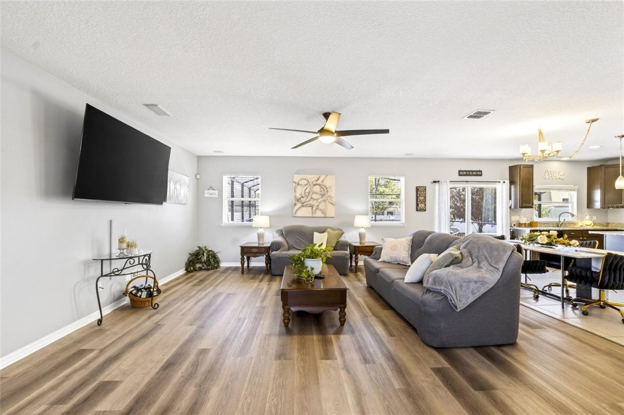 15542 Gemini Drive , Mascotte, FL 34753 Photo