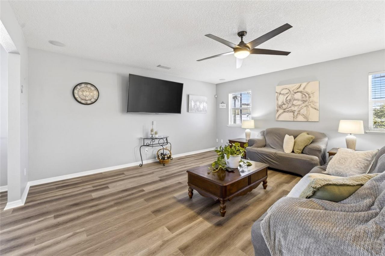 15542 Gemini Drive , Mascotte, FL 34753 Photo