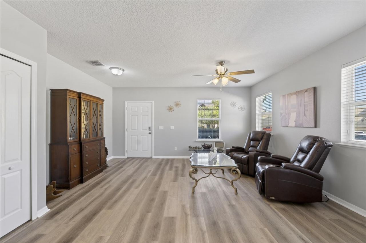 15542 Gemini Drive , Mascotte, FL 34753 Photo