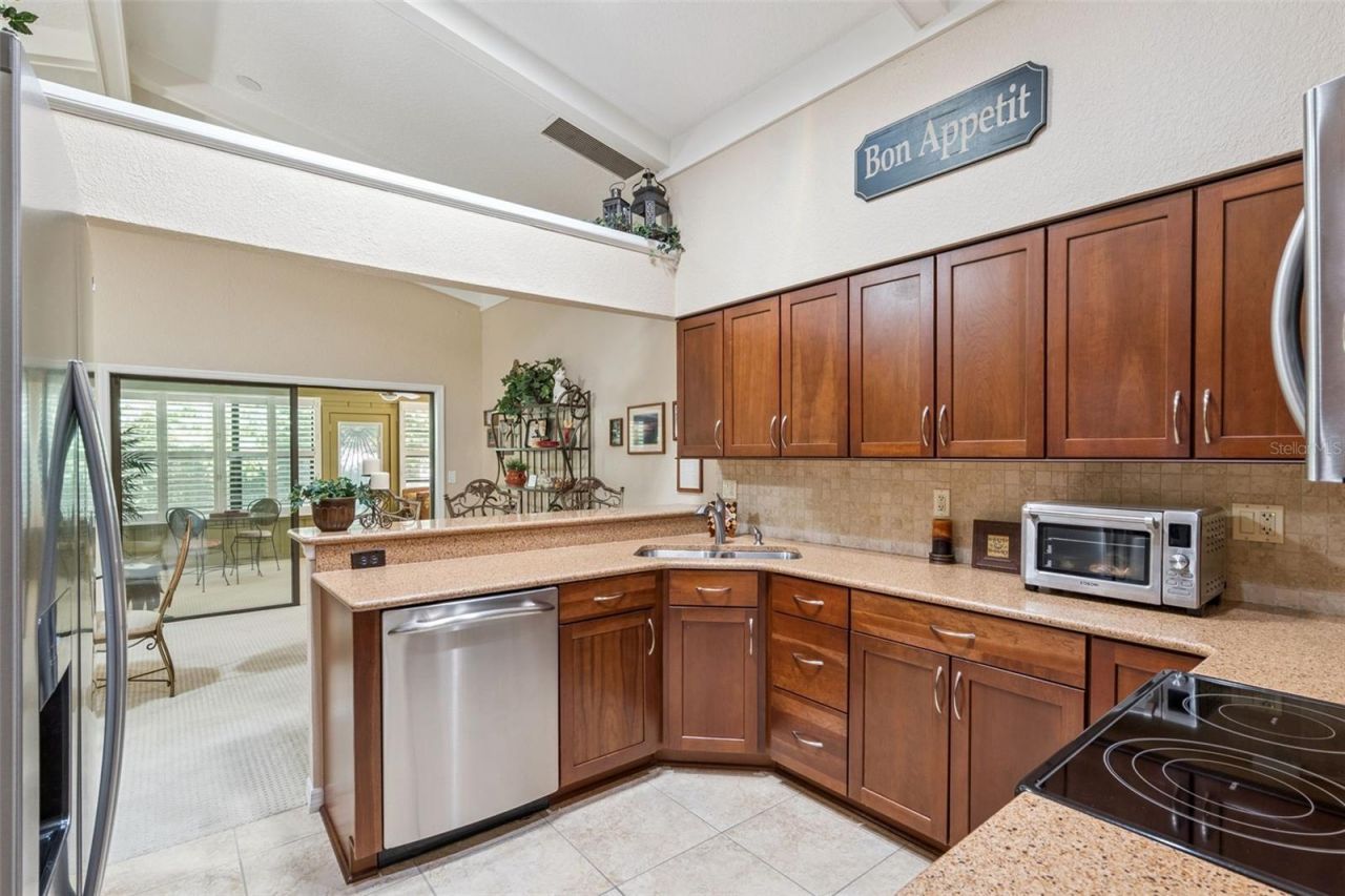 1748 Lake Marion Drive , Apopka, FL 32712 Photo
