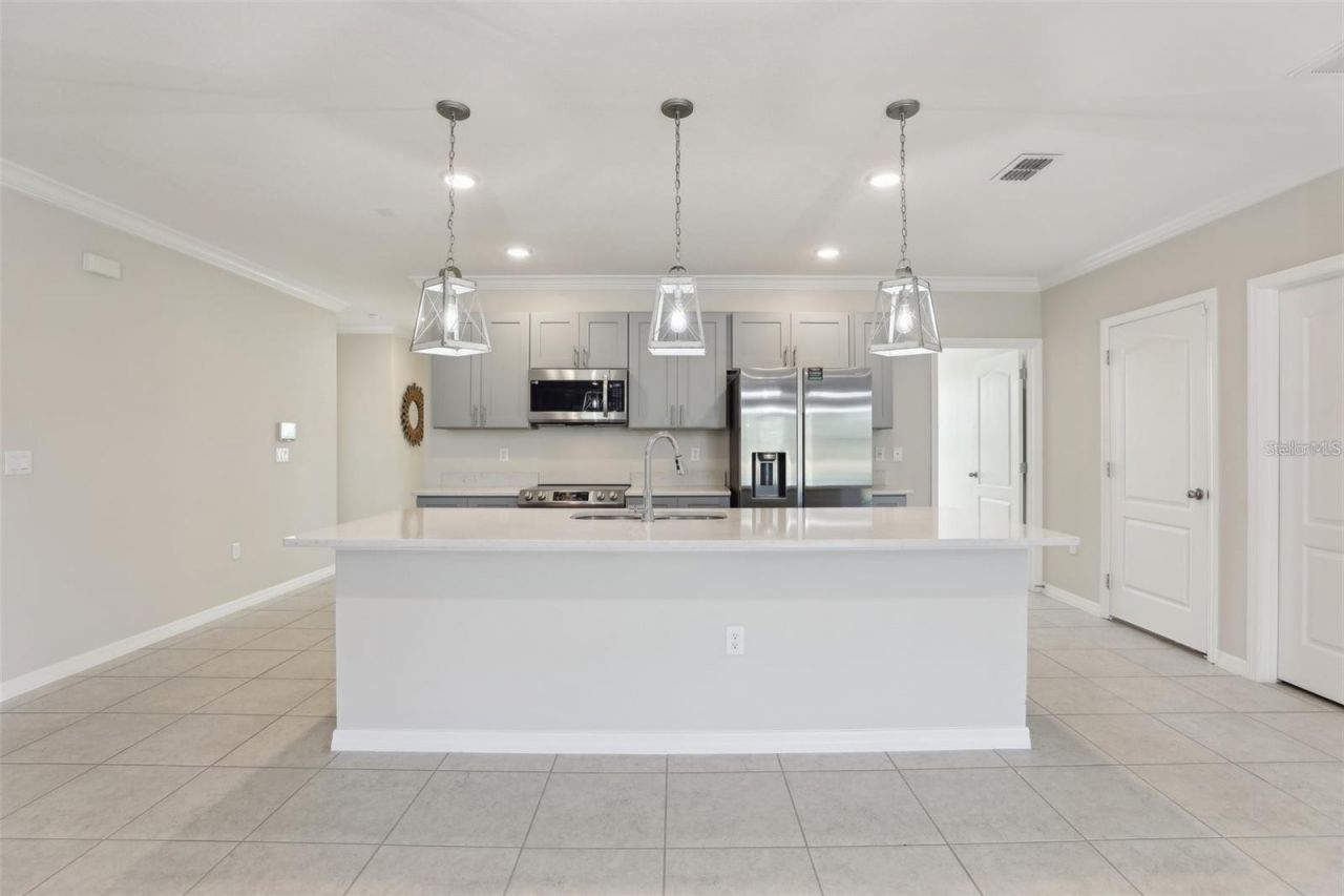 2410 Park Avenue , Indian Lake Estates, FL 33855 Photo