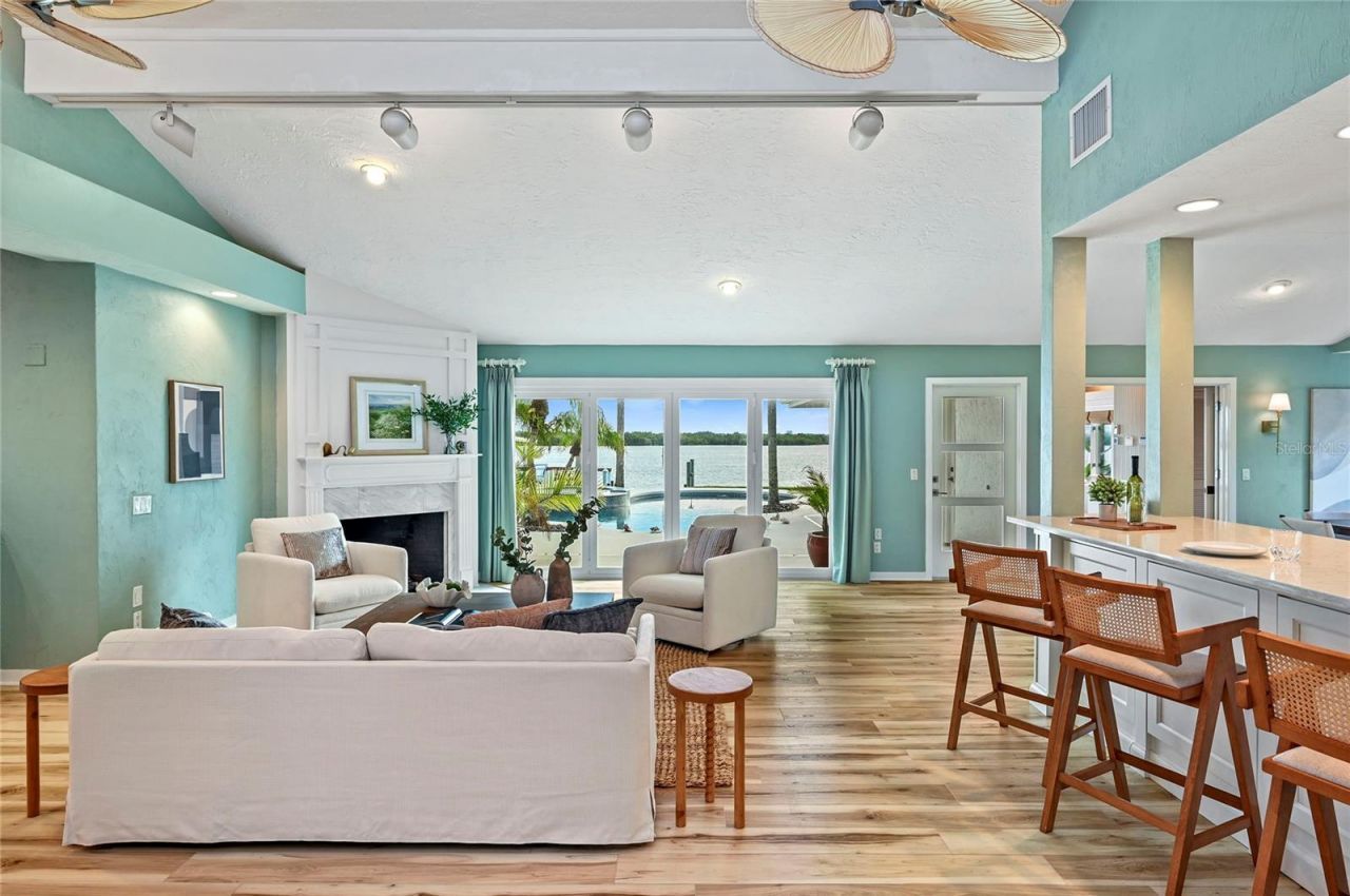 1215 Commodore Drive, New Smyrna Beach, FL 32168 Photo
