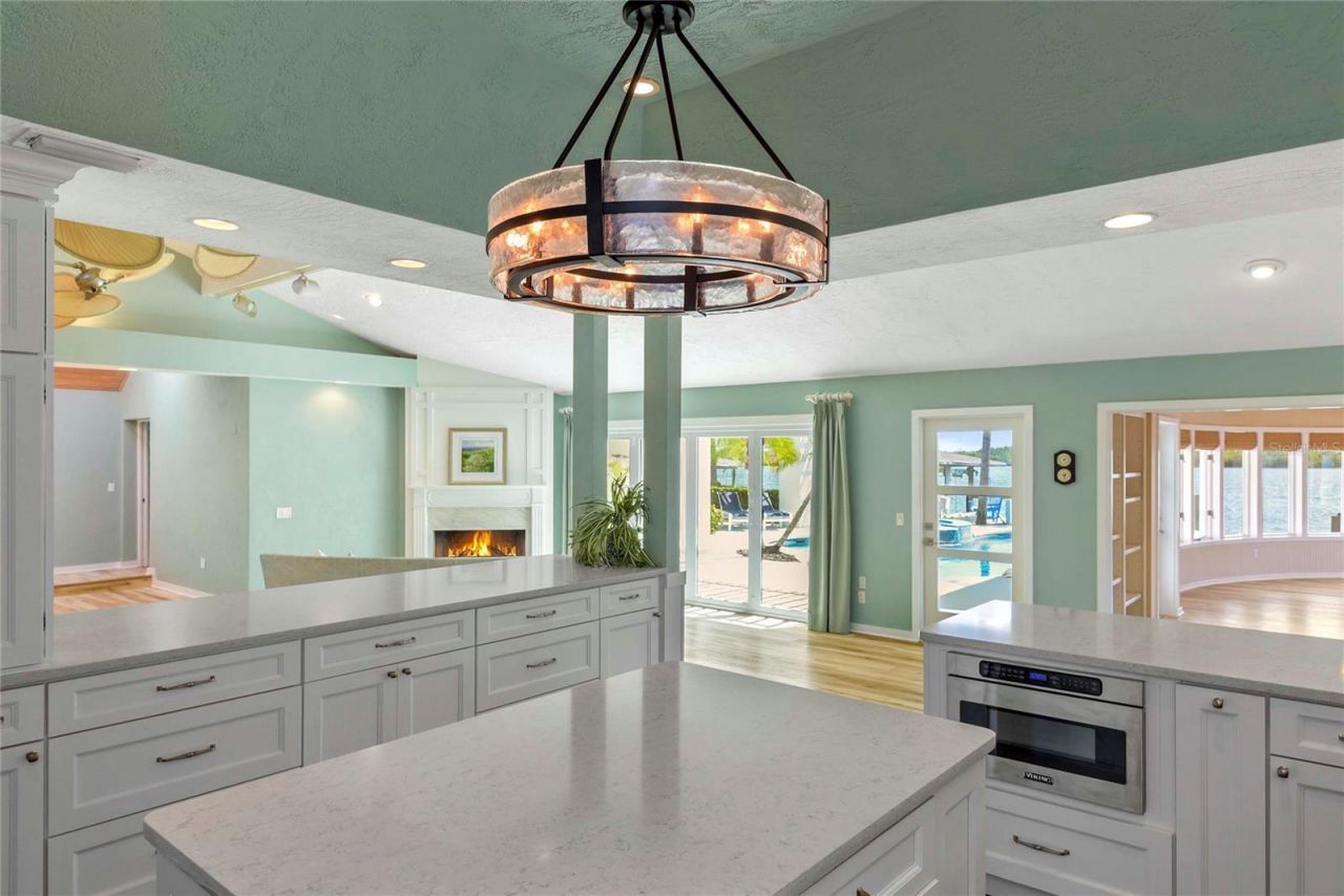 1215 Commodore Drive, New Smyrna Beach, FL 32168 Photo