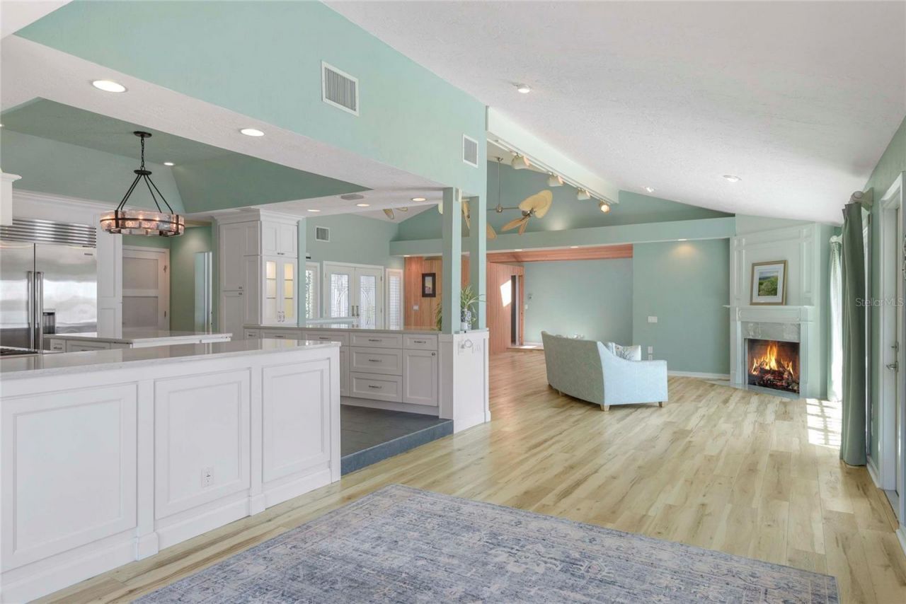 1215 Commodore Drive, New Smyrna Beach, FL 32168 Photo