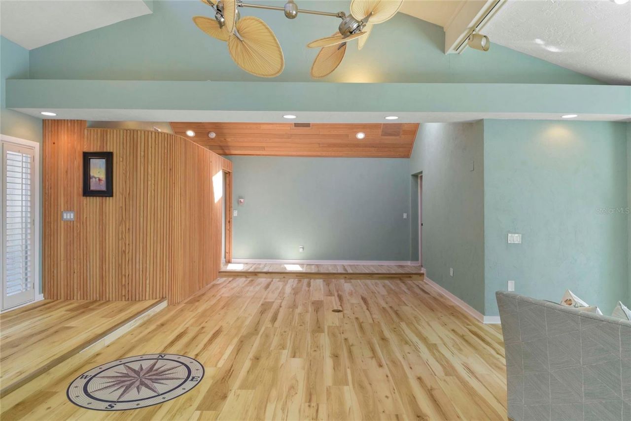 1215 Commodore Drive, New Smyrna Beach, FL 32168 Photo