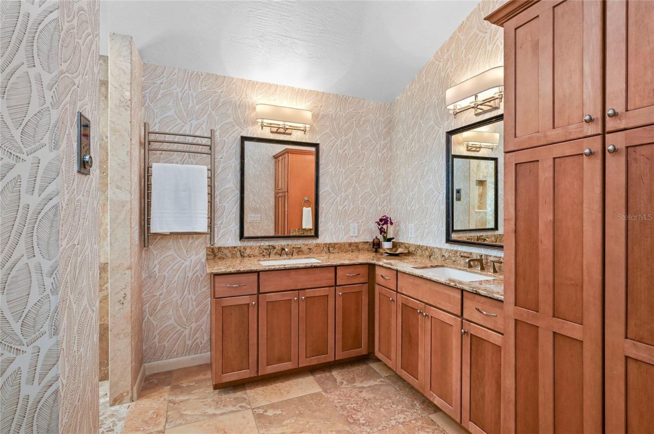 1215 Commodore Drive, New Smyrna Beach, FL 32168 Photo