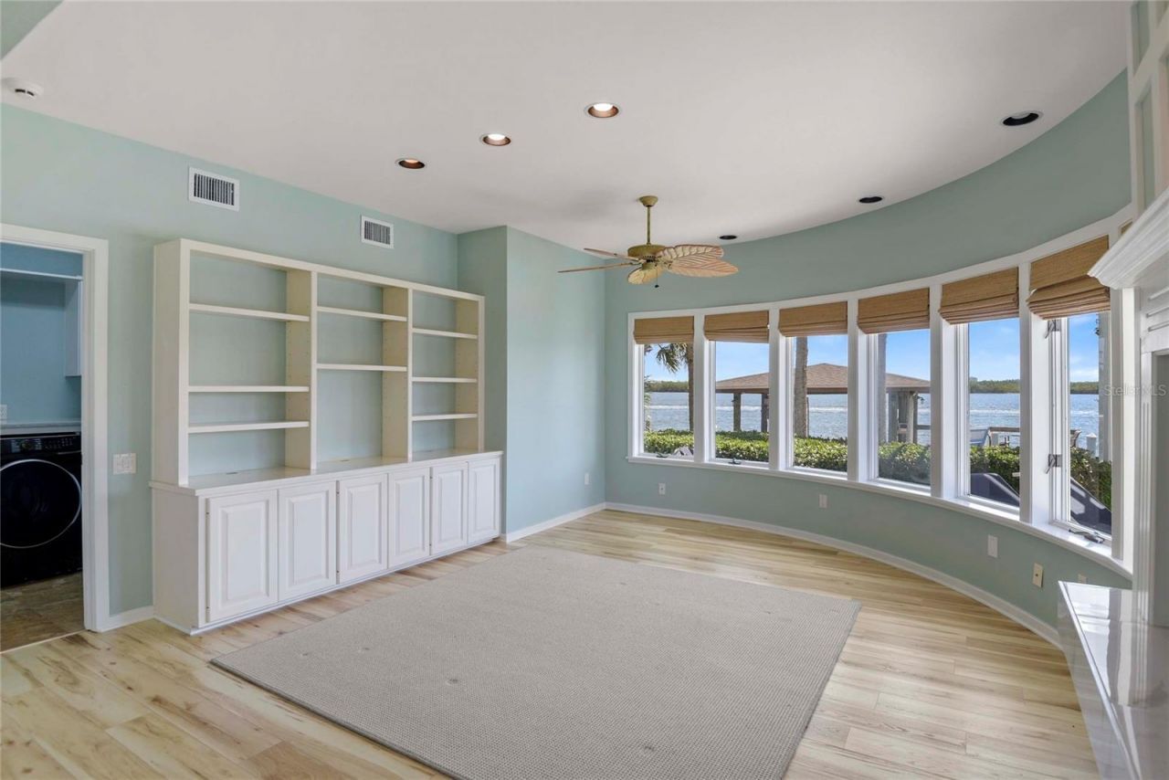 1215 Commodore Drive, New Smyrna Beach, FL 32168 Photo