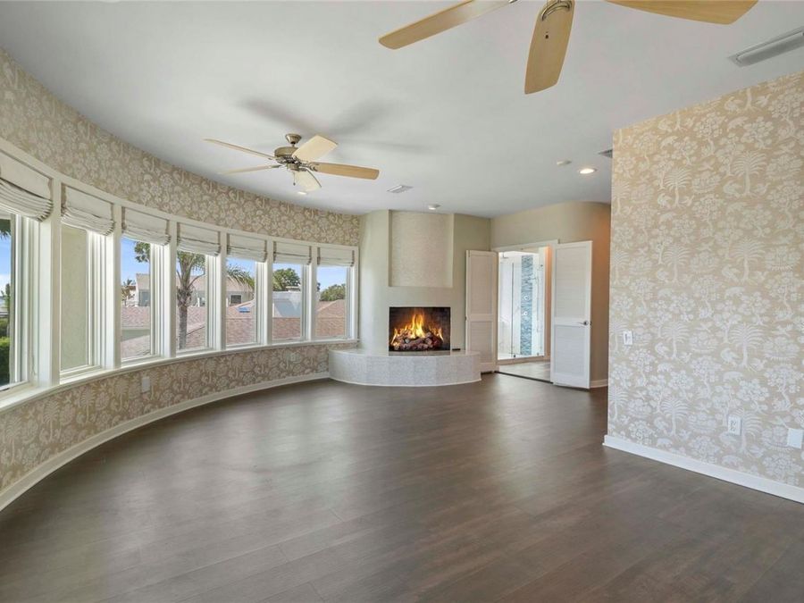 Property Image 63