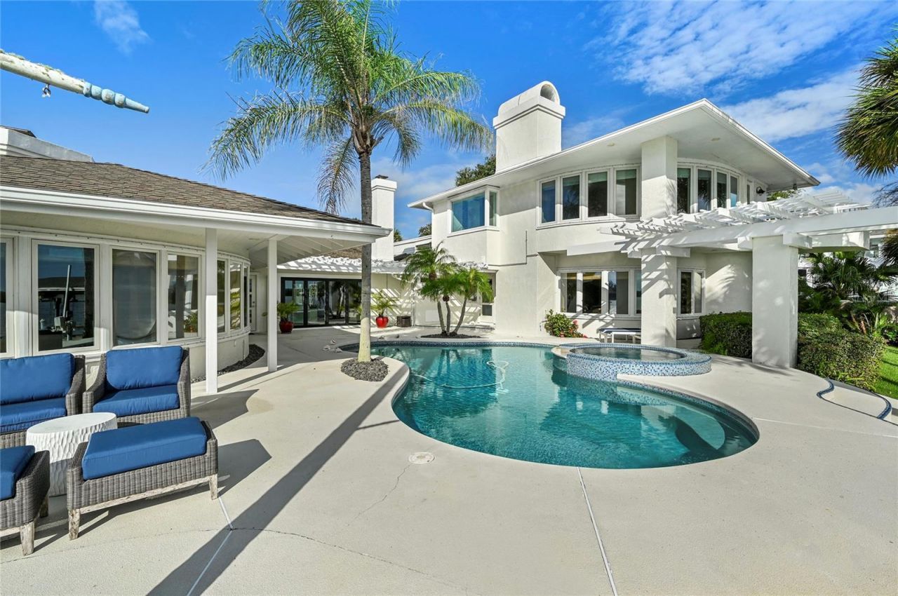 1215 Commodore Drive, New Smyrna Beach, FL 32168 Photo