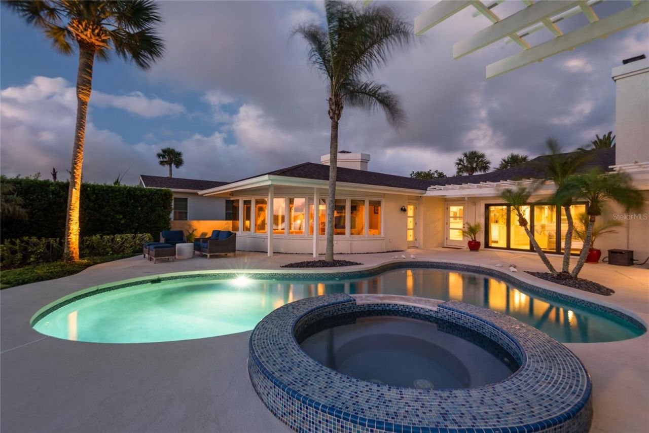 1215 Commodore Drive, New Smyrna Beach, FL 32168 Photo