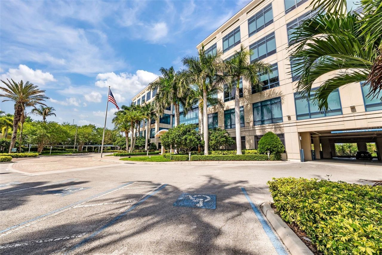 5550 W Executive Drive , Unit 250, Tampa, FL 33609 Photo