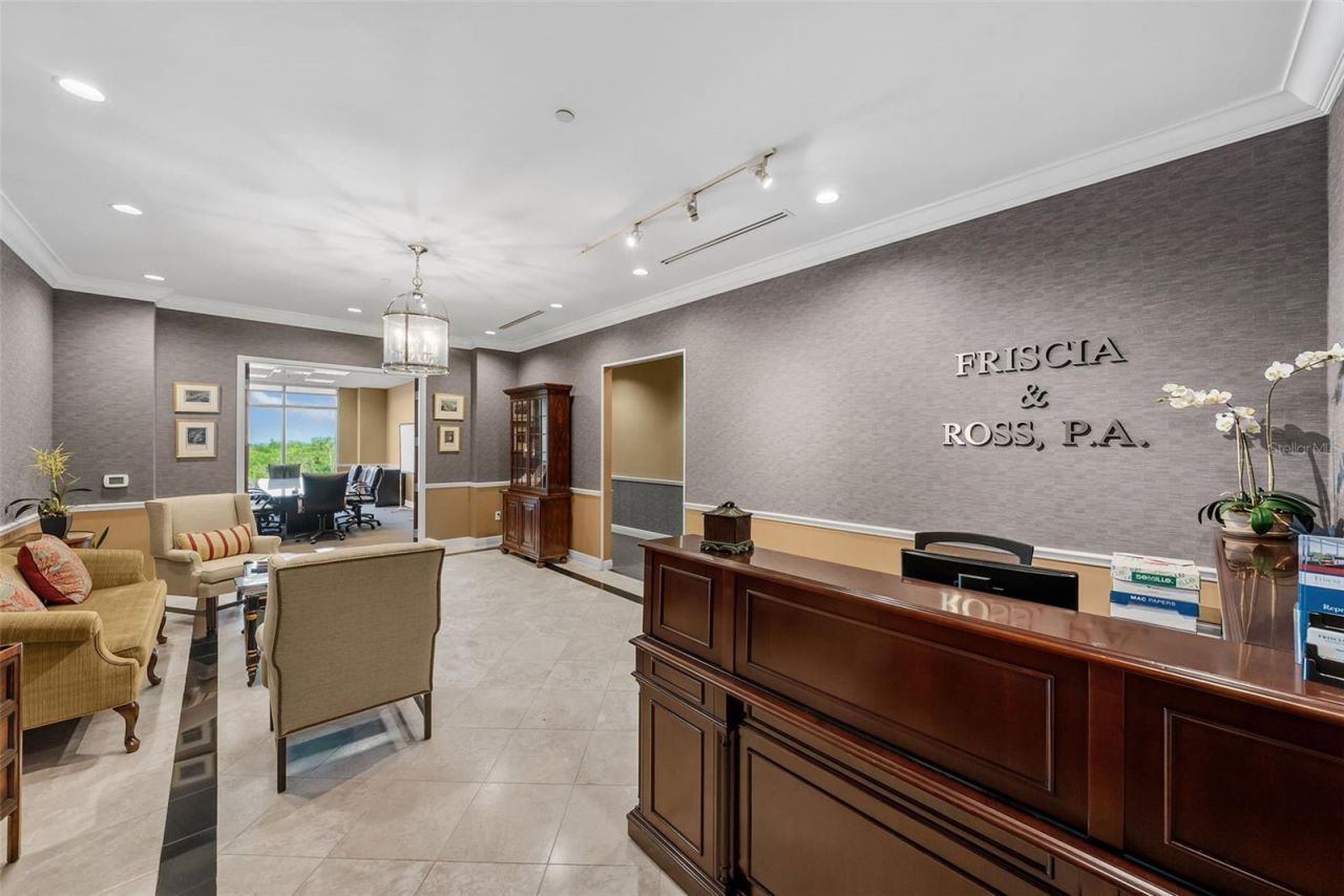 5550 W Executive Drive , Unit 250, Tampa, FL 33609 Photo