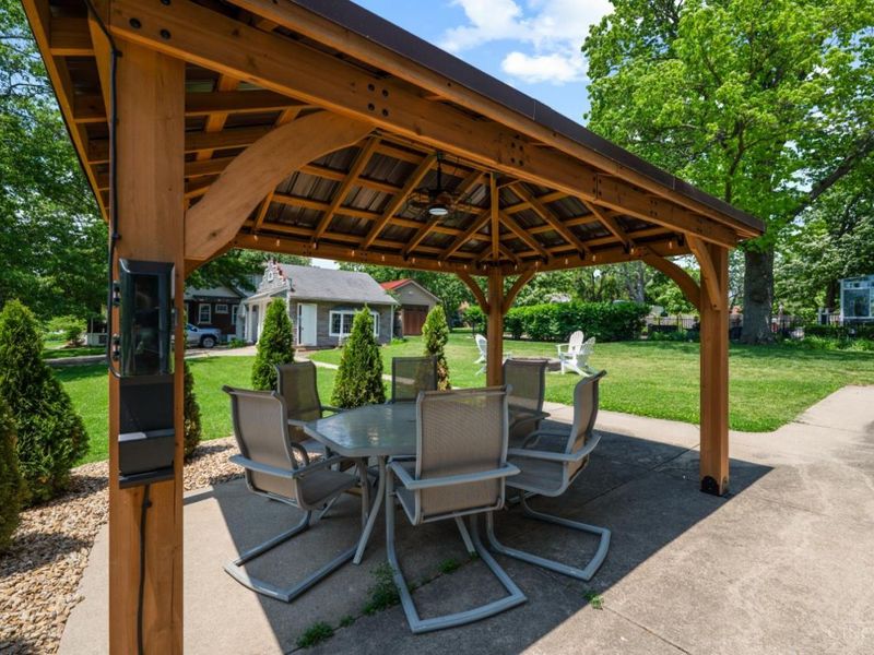 705 Hermosa Avenue, Cincinnati, OH 45238 Photo 7