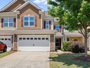 227 Mayfield Drive, Apex, NC 27539
