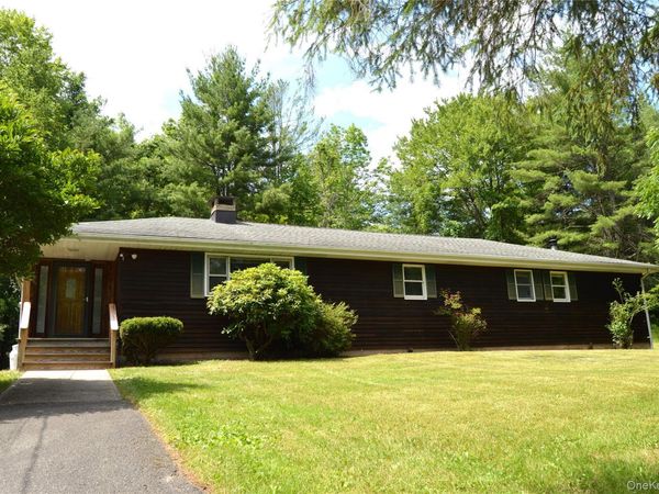 4 Willa Lane, Chichester, NY 12416
