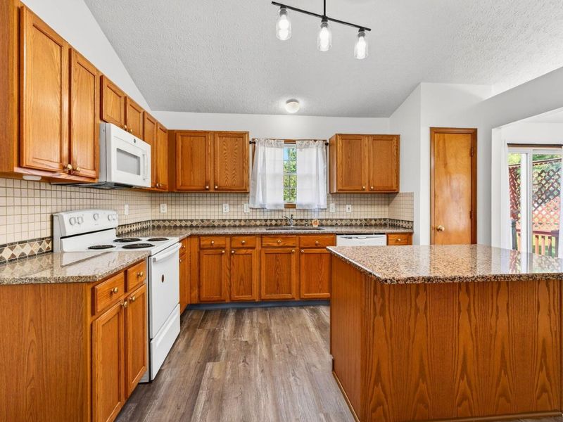 7981 Eurogrey Court, Blacklick, OH 43004 Photo 14