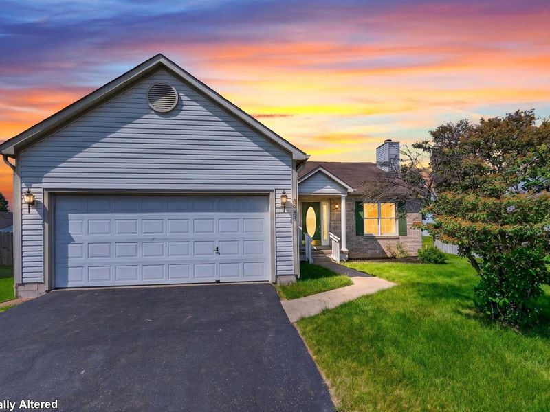 7981 Eurogrey Court, Blacklick, OH 43004 Photo 2
