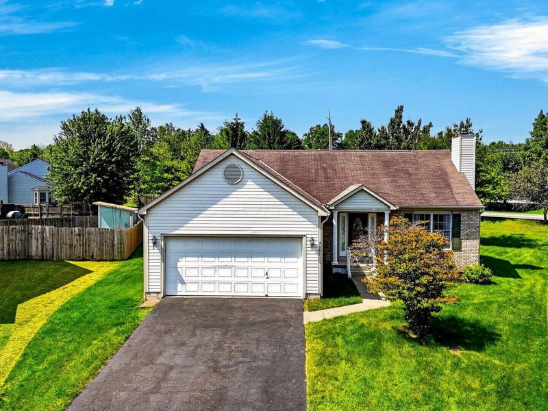 7981 Eurogrey Court, Blacklick, OH 43004 Photo 3