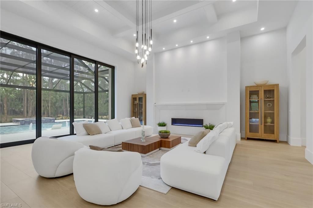 5025 Boxwood Way, Naples, FL 34116 Photo