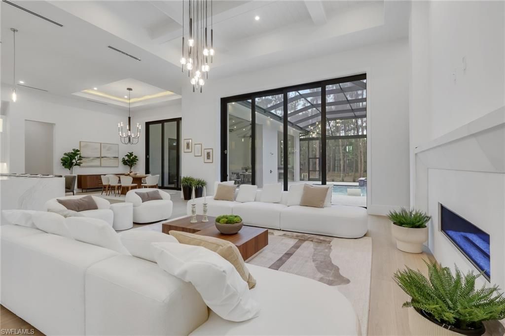 5025 Boxwood Way, Naples, FL 34116 Photo