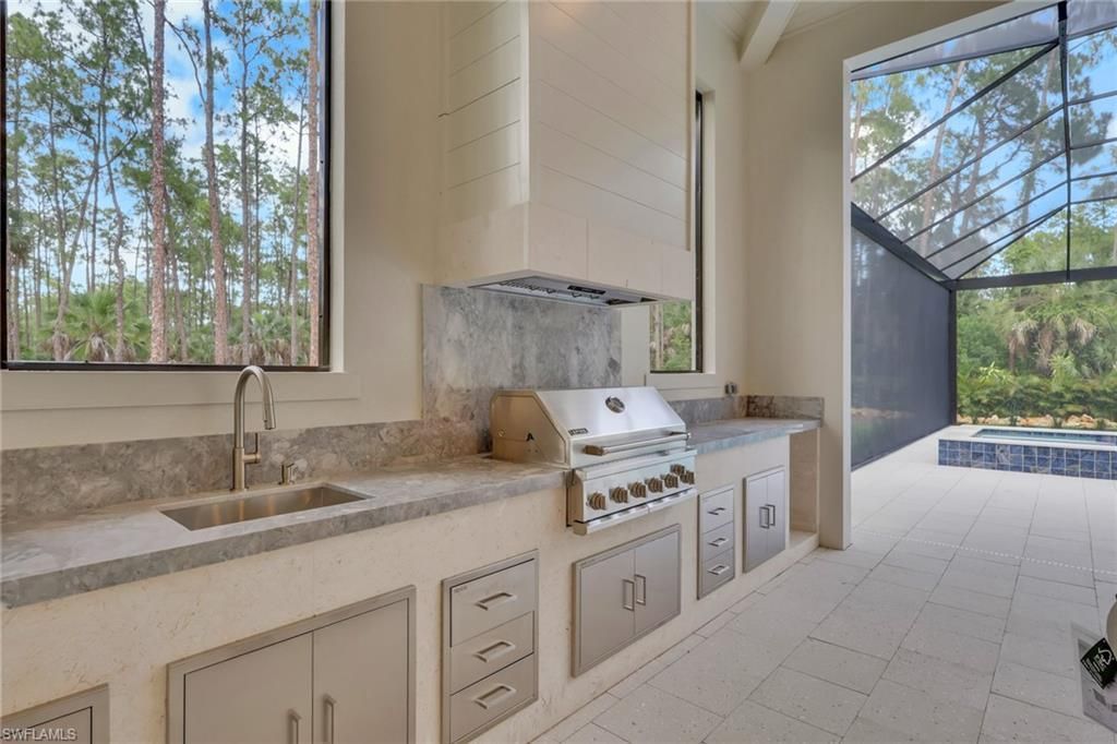 5025 Boxwood Way, Naples, FL 34116 Photo